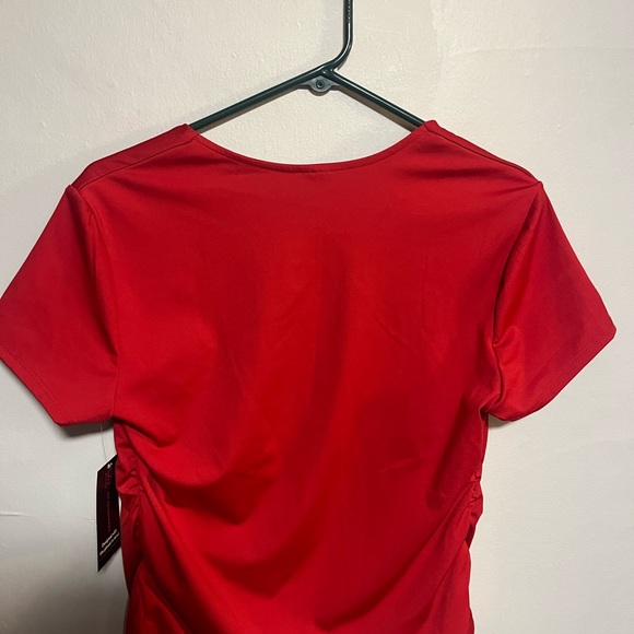 No Boundaries Vibrant Red Short Sleeve Top - Picture 4 of 4